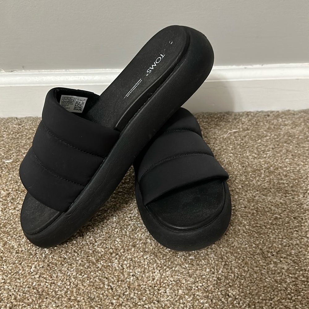 Toms slide sandal